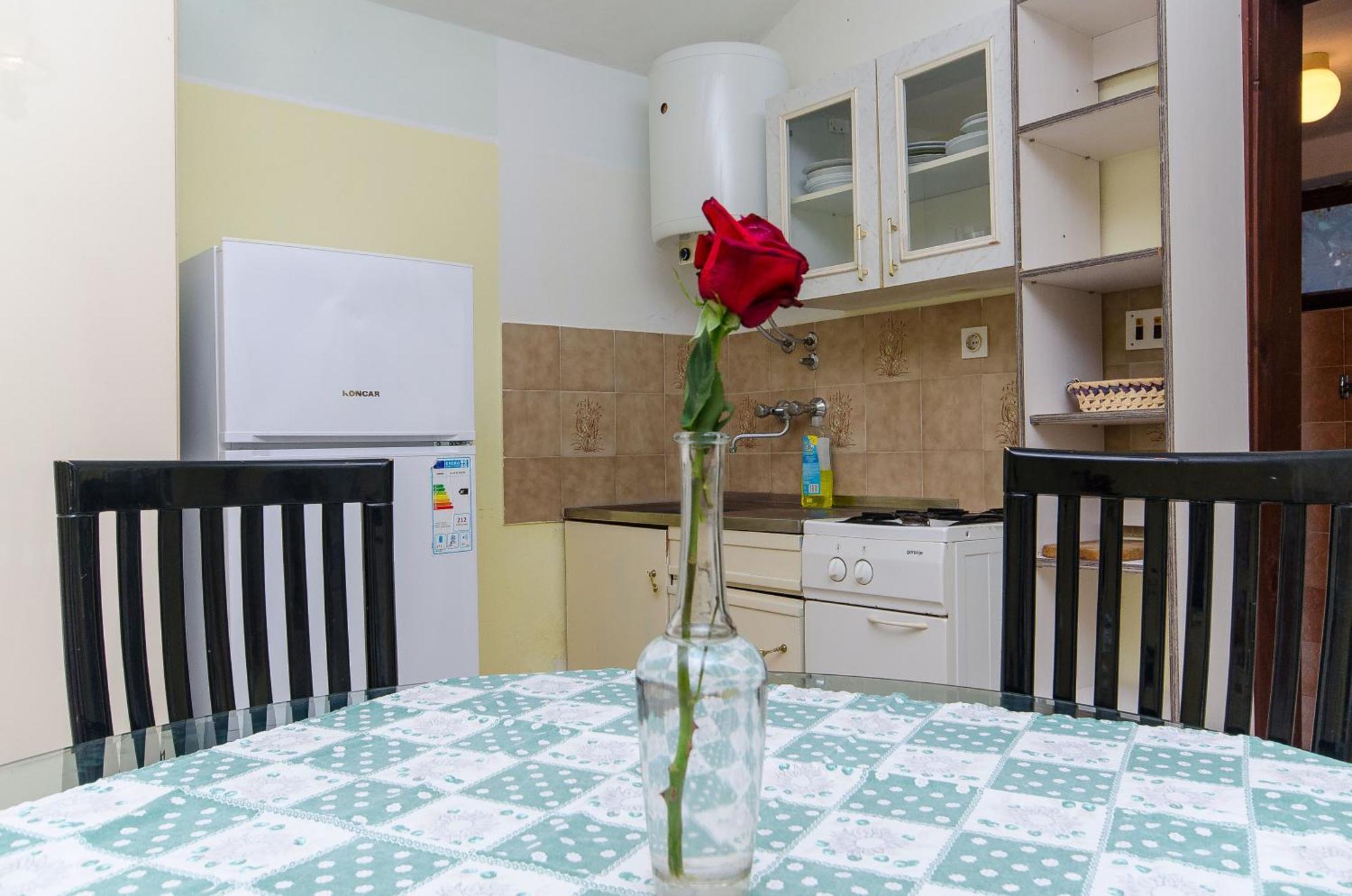 Studio Apartments Klara And Rio Stomorska Dış mekan fotoğraf
